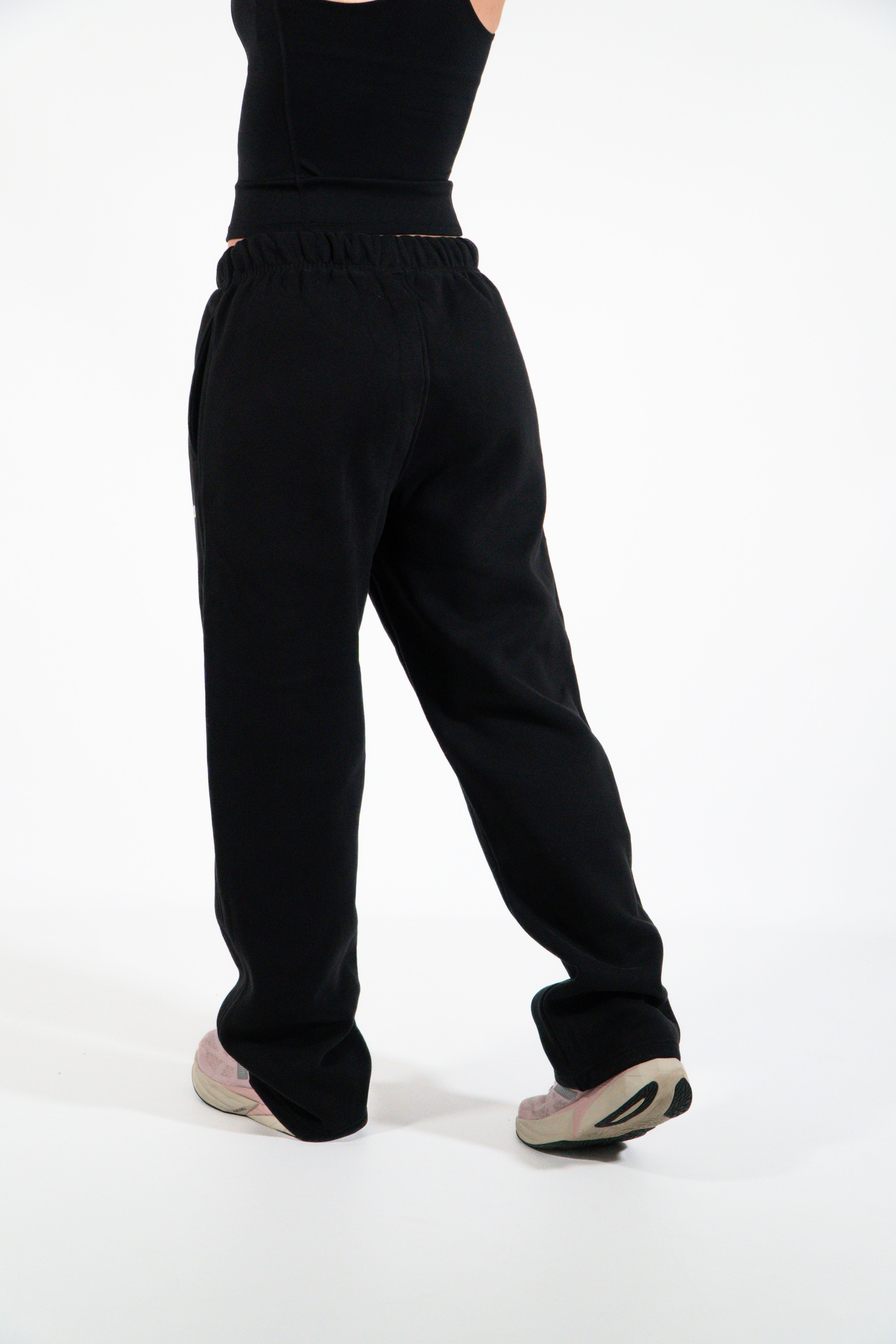 FOSK COZY JOGGER BLACK