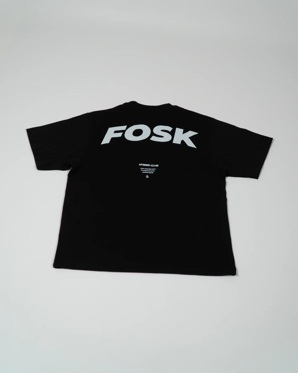 CROPPED PERFORMANCE TEE